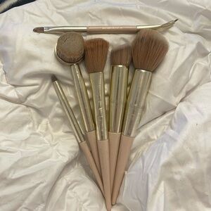 7 Piece Gold and Pink Makeup Brush Set Beauty Professional
